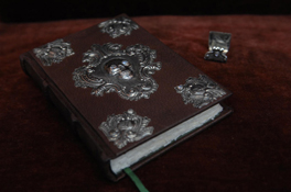 The Tales of Beedle the Bard