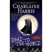  Dead to the World (Southern Vampire Mysteries, Book 4)