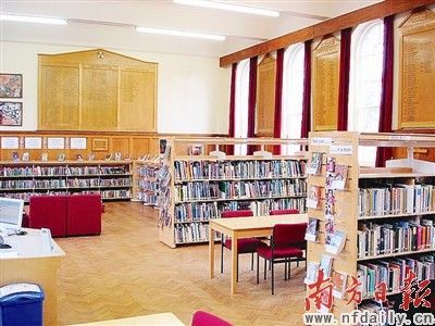 Ӣ������ѧУ ���Թ�������