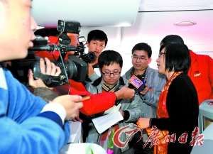 广东代表:女博士近30岁才工作55岁退休太可惜