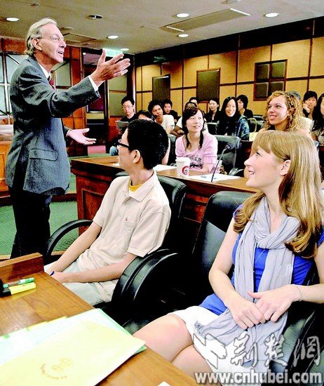 �۴��״��뽣�Ŵ�ѧ�������� �޸߿��ɼ��ɱ���