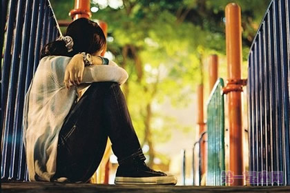 巨蟹座为啥泪流满面?