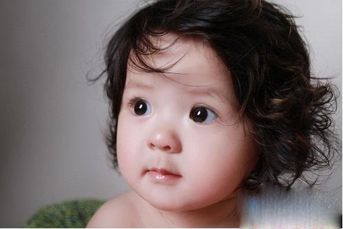 ��θ����ձ���ȡһ����ʫ��ĺ�������