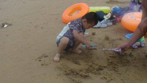 回味快乐暑假之(一)开心旅游作文