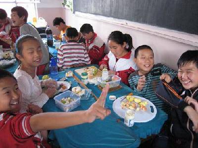 有趣的水果拼盘大赛作文