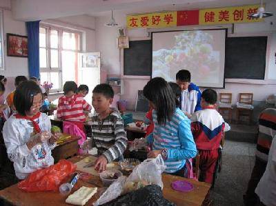 有趣的水果拼盘大赛作文