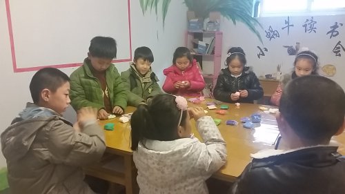 “小蜗牛”家庭读书会第六、七场作文