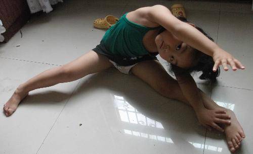 筱筱笑看世界杯作文