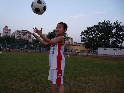 我运动 我快乐(看图配话)作文