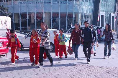 远足感悟(妈妈篇)作文