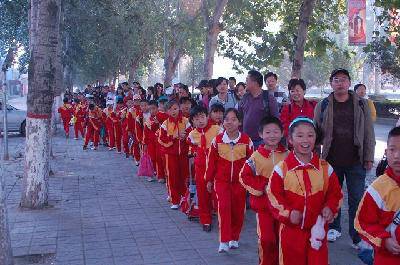 远足感悟(妈妈篇)作文