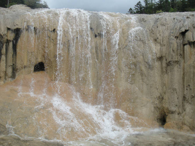 四川旅游之黄龙美景作文