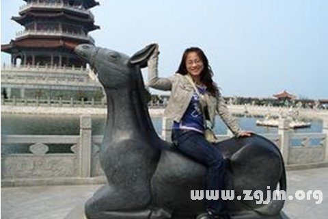 梦见骑马过海是什么意思