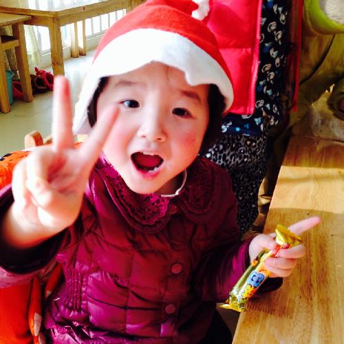 圣诞节:孩子们最欢乐的第二个“儿童节”作文