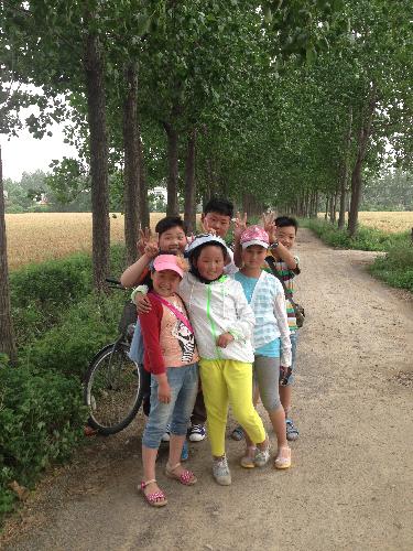 走,一起去田野作文