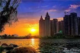 家乡的牧野湖作文