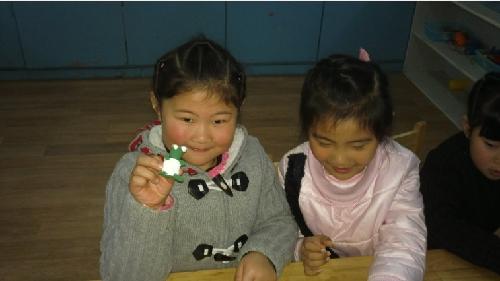 创意美劳之小青蛙作文