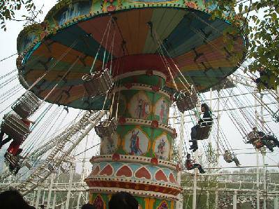 体会飓风飞椅飞一般的感觉作文