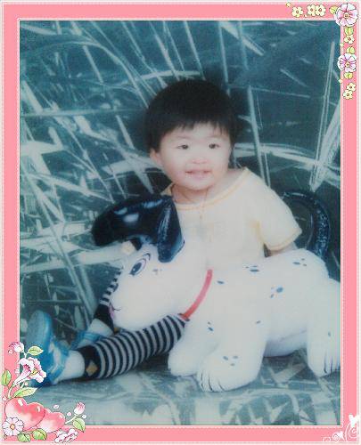 留驻童年 书香常伴--女儿的阅读成长史作文