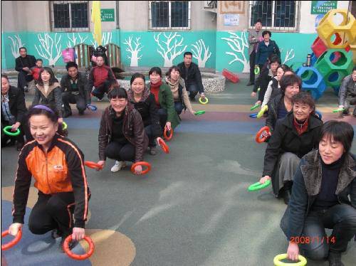 开心快乐的亲子运动会!作文