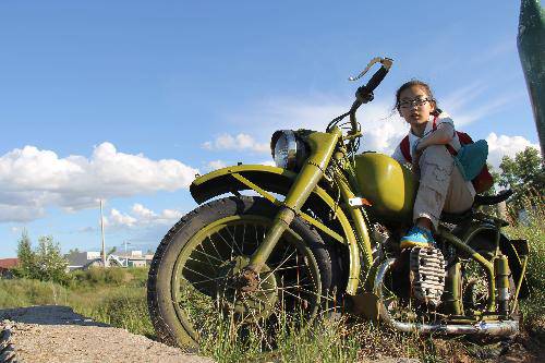 格格东游记(八)——呼伦贝尔大草原作文