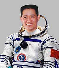 引领孩子们探究太空——班级同读:“我从哪里来”作文