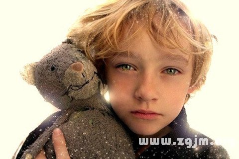 梦见大鼻头是什么意思