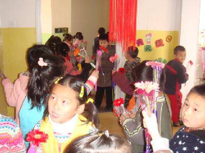 又一个快乐的三八节 作文