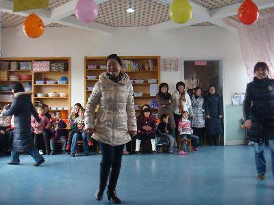 又一个快乐的三八节 作文