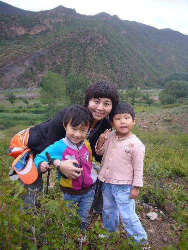 快乐的小井沟之行(图)作文