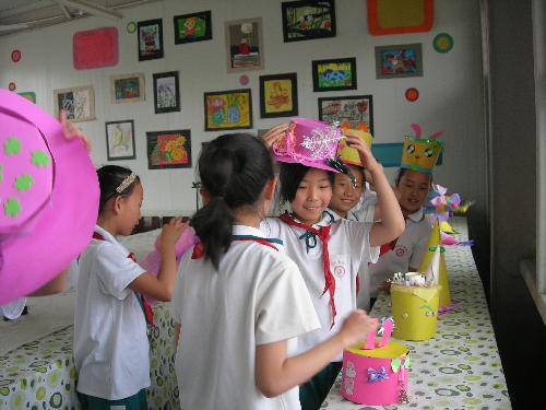 帽子也疯狂作文