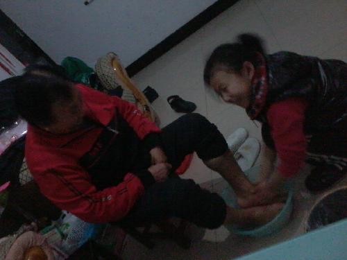 家有孝女心幸福作文