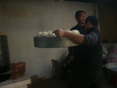 精彩寒假之——香喷喷的大馒头作文