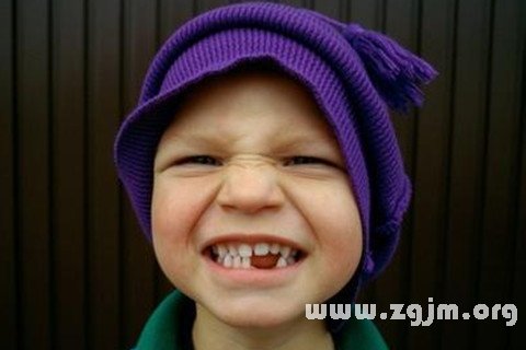 梦见掉大牙是什么意思