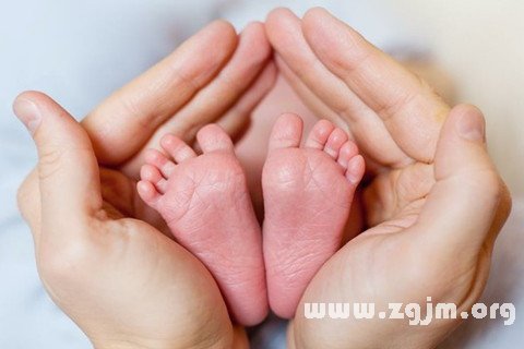 梦见被母亲疼爱是什么意思