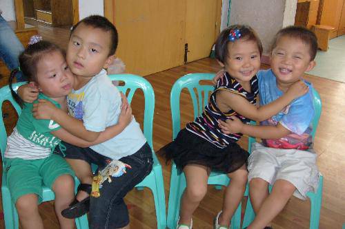 幼儿园里真快乐!作文