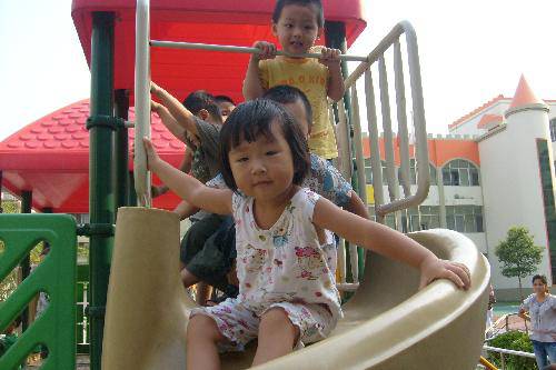 幼儿园里真快乐!作文