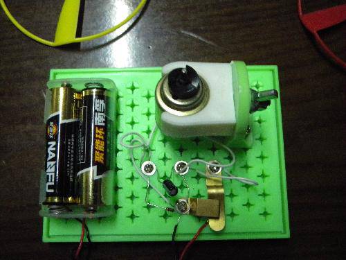 飞碟飞飞飞(附图)作文