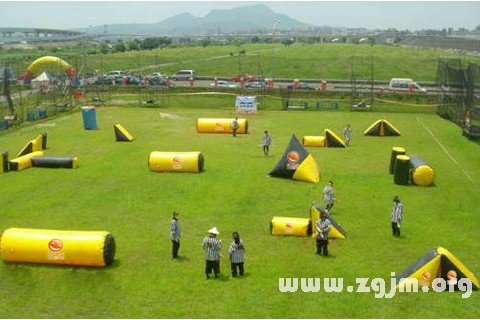 梦见碰到障碍物是什么意思