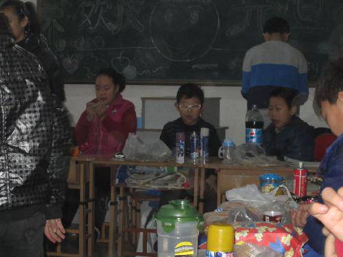 У԰粨֮ҰԪparty޸ƪ