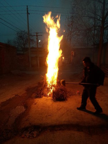 欢乐的元宵节习俗作文