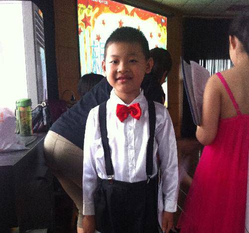 庆六一,当主持作文