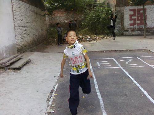 有时候,我也激情飞扬:激情运动会——100米预赛作文