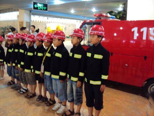 走进点点梦想城作文