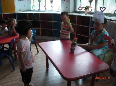 听说游戏《老鼠偷吃我的糖》作文