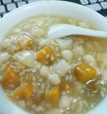 冬至吃食花样多作文