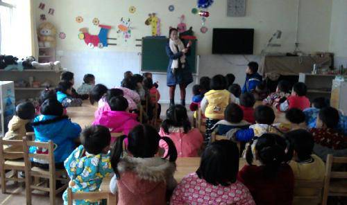 浓浓爱意传真情——我给爸爸妈妈送礼物作文