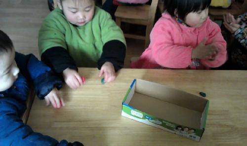 浓浓爱意传真情——我给爸爸妈妈送礼物作文