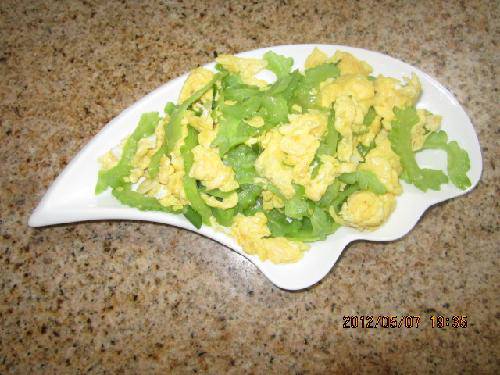 舌尖上的夏天(六)——苦瓜三吃作文