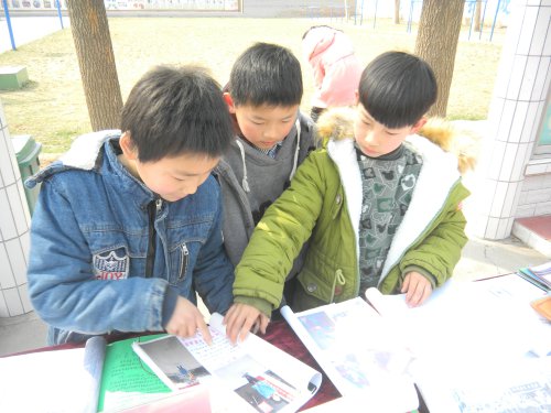 育英学校教育集团创意寒假作业展作文